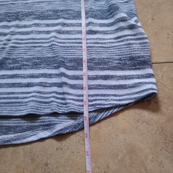 🔵3/$30  Striped T-Shirt - Picture 7 of 11